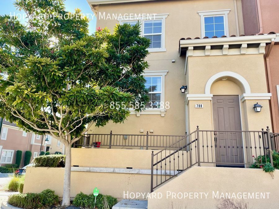 Primary Photo - 788 Adeline Ave