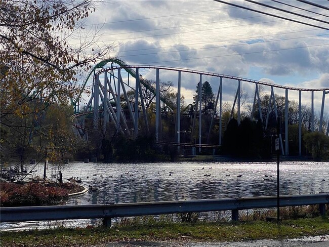 Foto del edificio - 3629 Dorney Park Rd