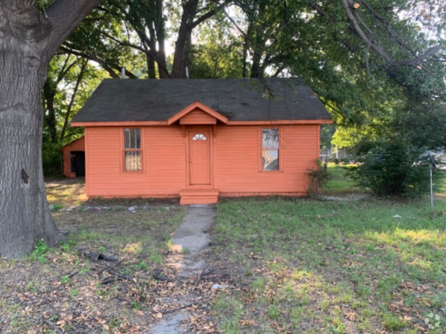 Building Photo - 3058 Harvester Ln