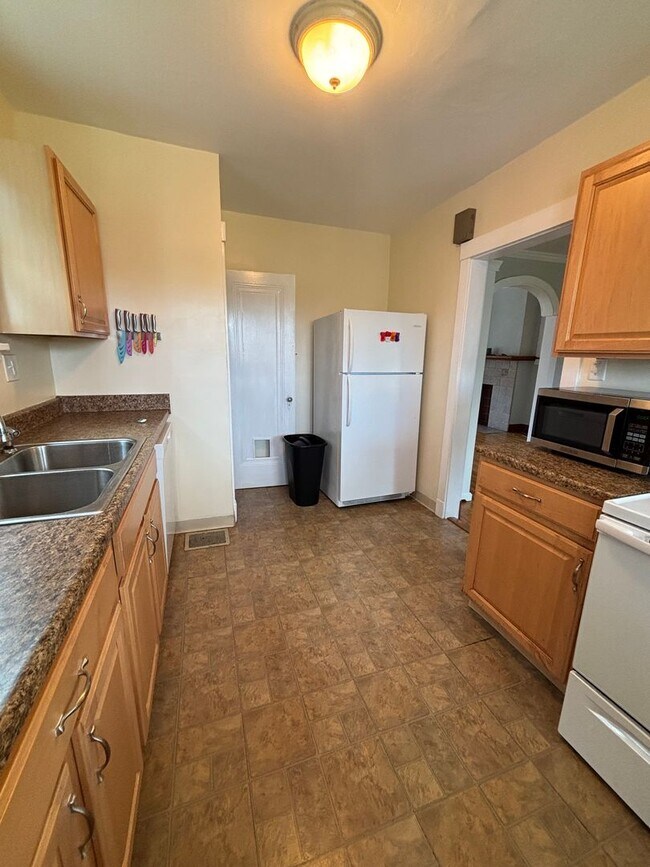Foto del edificio - 3 Bedroom Home - Pittsburgh!