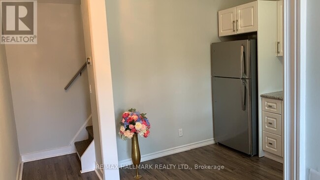 Building Photo - 70 Rockwell Ave