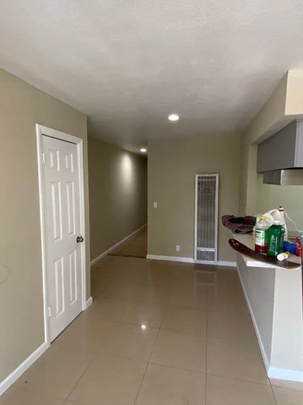 Foto del edificio - 2525 E 3rd St