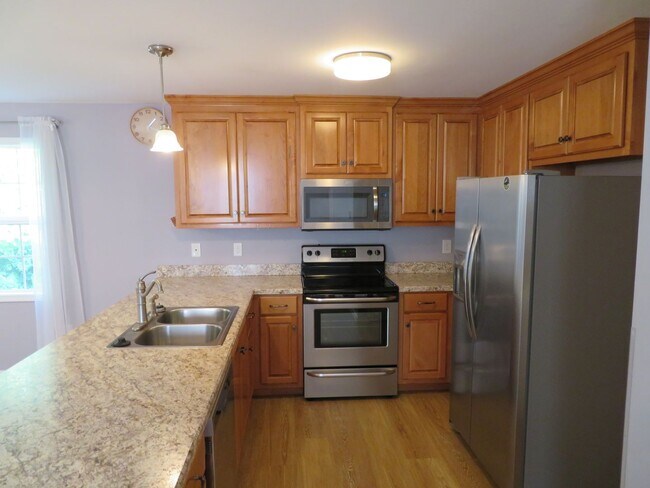 Foto del edificio - Spacious Home in West Point
