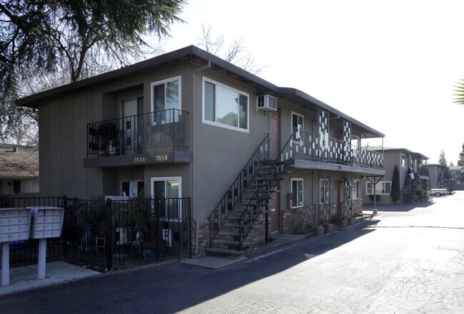 Lone Pine Apartments Apartments Sacramento Ca Apartments Com