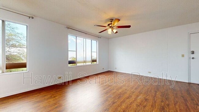 Building Photo - 92-1152-1152 Panana St