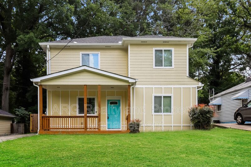 Primary Photo - 1354 Graymont Dr SW
