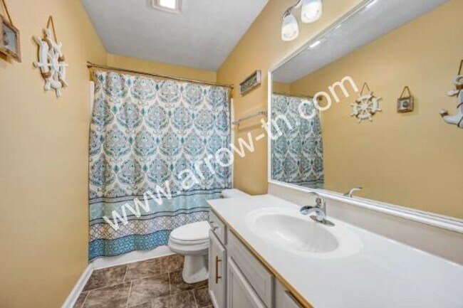 Building Photo - Beautiful 3-bedroom  2-bath home in White ...