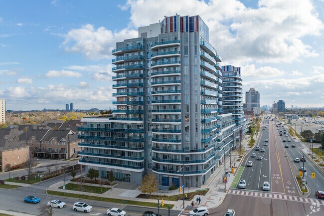 Building Photo - Xpression