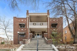 Building Photo - 970 N Pearl St