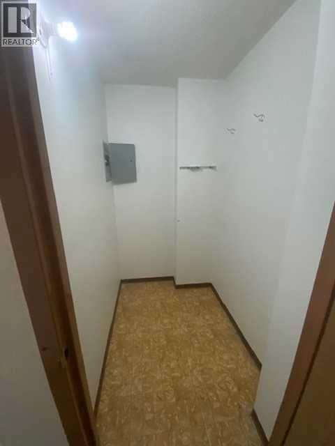 Photo du bâtiment - 21 Berkeley Pl W