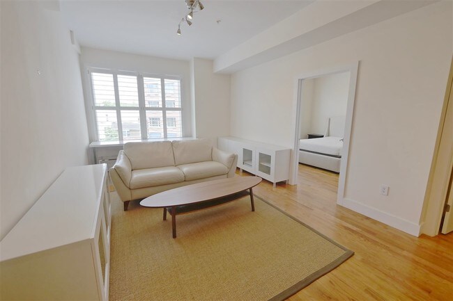 Foto del edificio - 349 3rd St