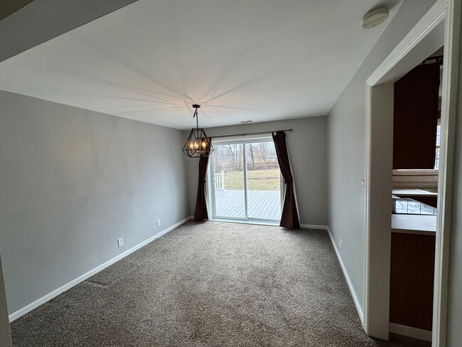 Building Photo - 202 Furbee Dr