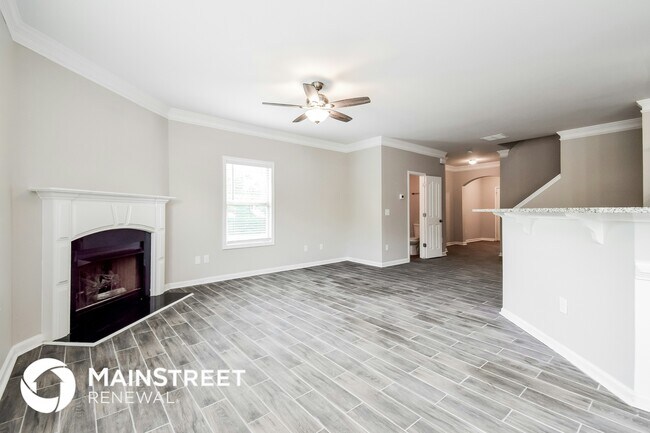 Foto del edificio - 1605 Chattahoochee Ct