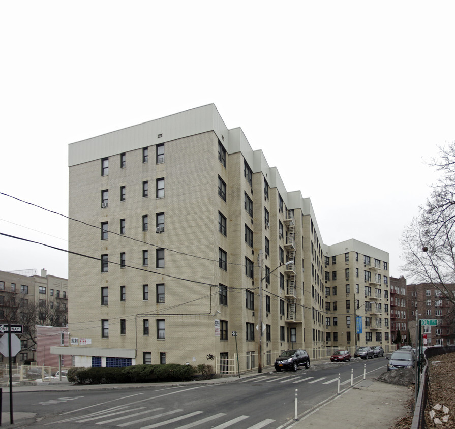 3288 Reservoir Oval E, Bronx, NY 10467 - Apartments in Bronx, NY ...