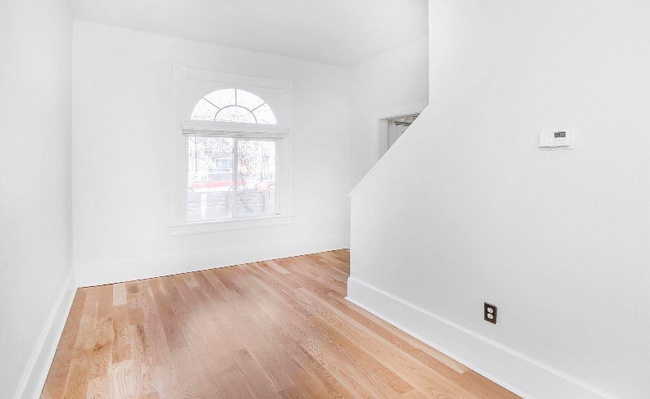 Building Photo - 3546 Lipan St