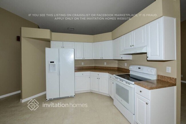 Foto del edificio - 8546 Thrasher Ct