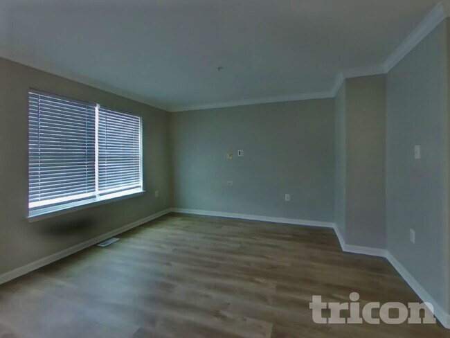 Foto del edificio - 4633 Sherwood Mills Rd