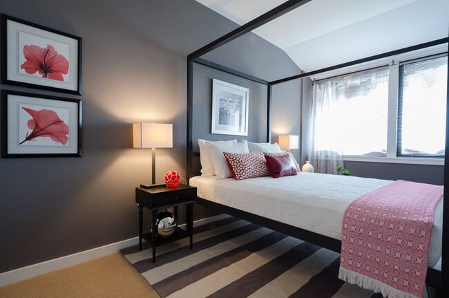 Bedroom - 1200 Bedford