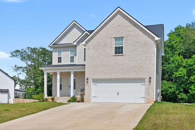 Building Photo - 681 Eva Agnes Ave