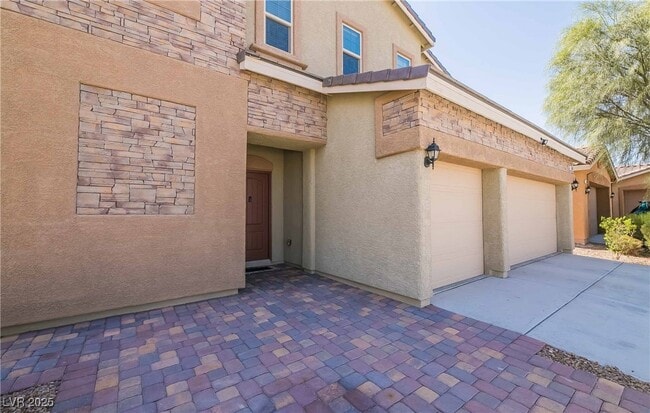 Building Photo - 1603 Moorland Bluffs Ave