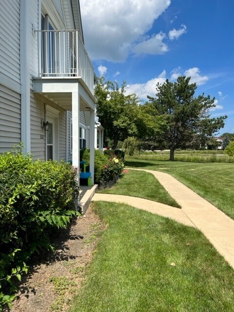 Foto del edificio - 332 Inverrary Ln