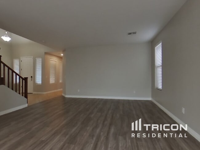 Foto del edificio - 37878 W Olivo St