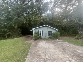 Building Photo - 117 Herron Dr