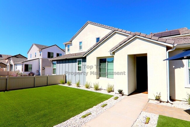 Building Photo - Modern Smart Home in Escondido | 4 Bed, 3.5 bath Downstairs Primary | Resort-Style Amenities