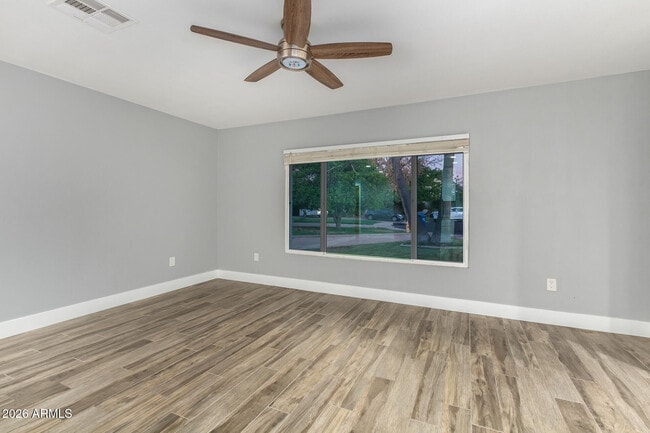 Building Photo - 3520 S Poplar St