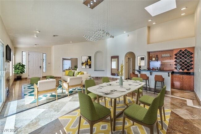 Foto del edificio - 8129 Pacific Cove Dr