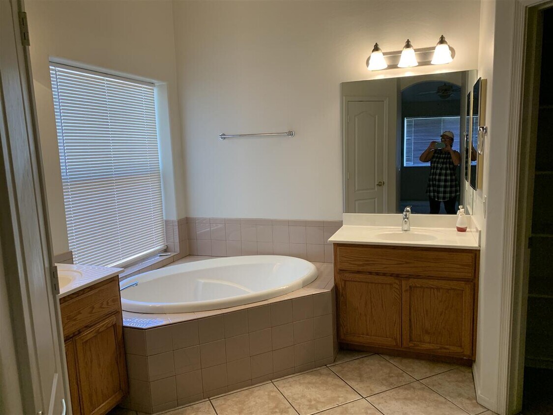 Foto del edificio - 4848 W 29th Ln