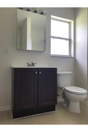 Foto del edificio - 1169 Lake McGregor Dr