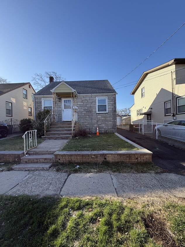 Photo - 520 Purce St, Hillside, NJ 07205