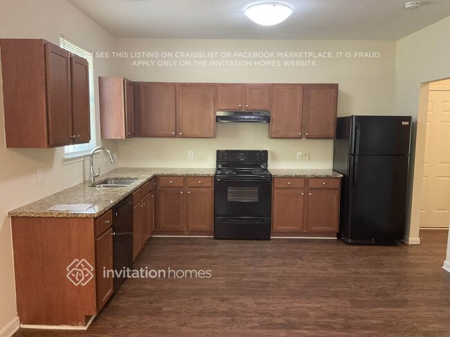 Foto del edificio - 2455 Valley Creek Dr