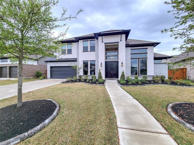 Building Photo - 13806 Friarstone Pointe Dr