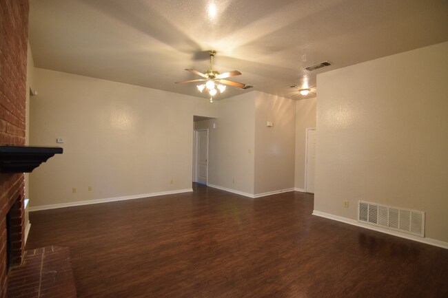 Building Photo - 4507 Frontier Trail