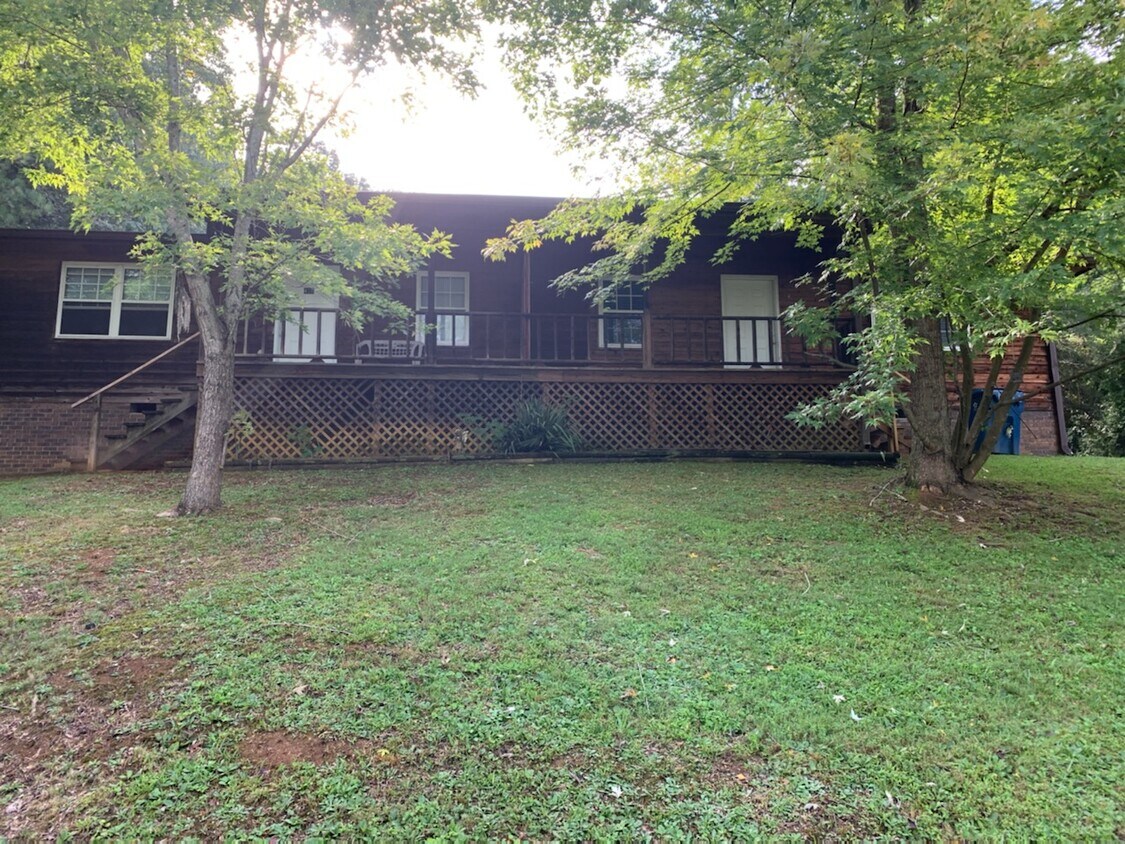 Foto principal - 406 Missionary Ave