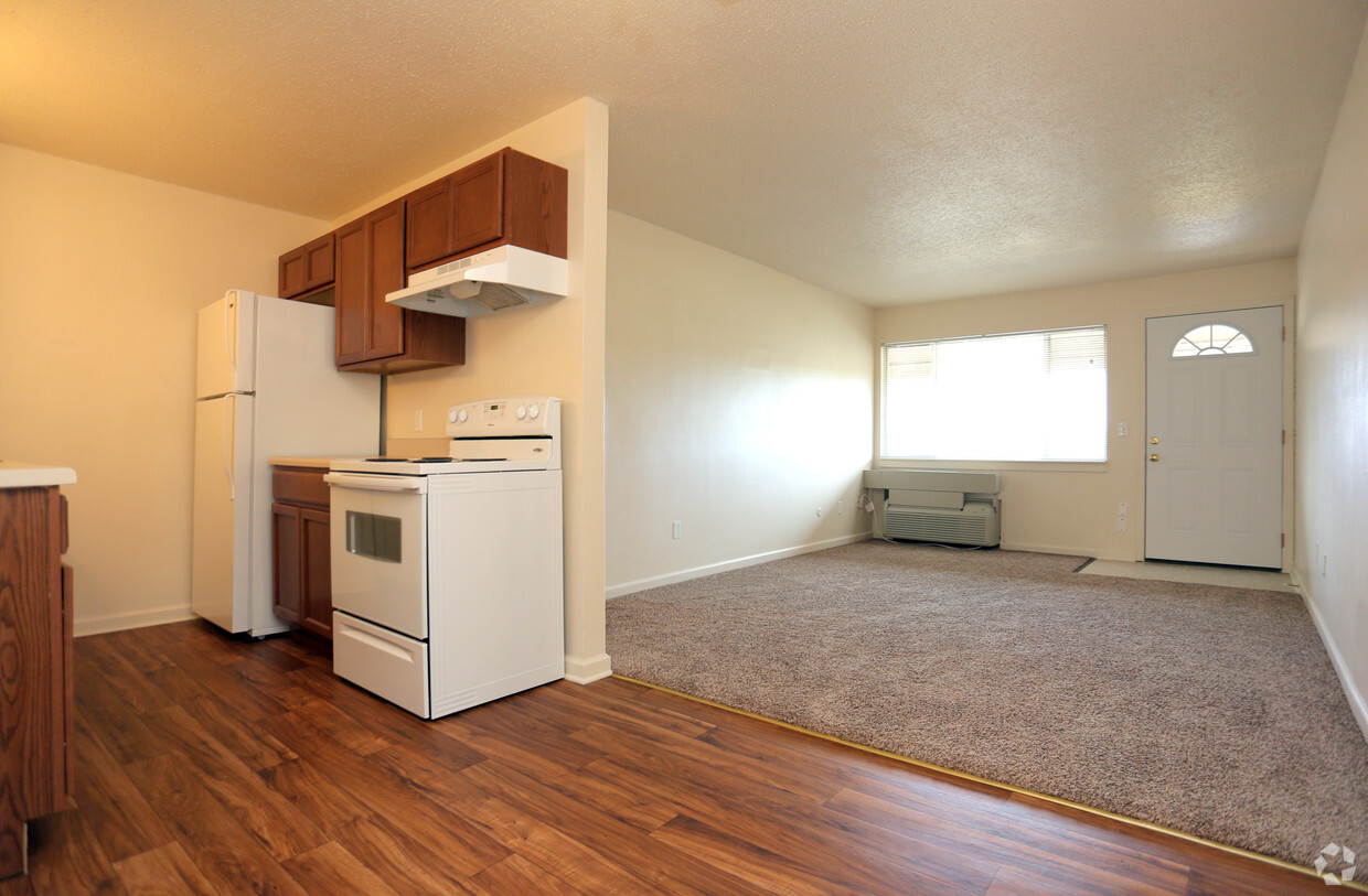 Foto principal - Woodlawn Park Apartments