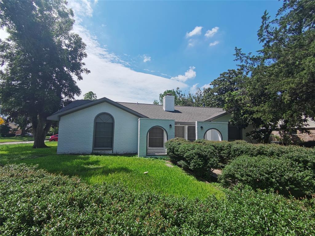 9203 Sandstone Rd, Houston, TX 77036 House Rental in Houston, TX