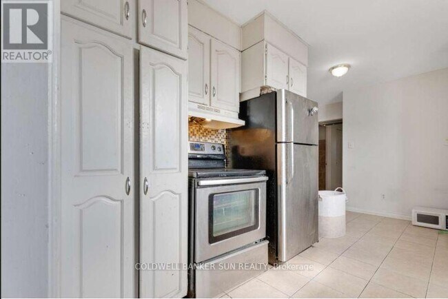 Photo du bâtiment - 46 Flamingo Crescent