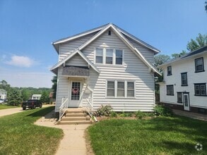 Building Photo - 2922 Jones St