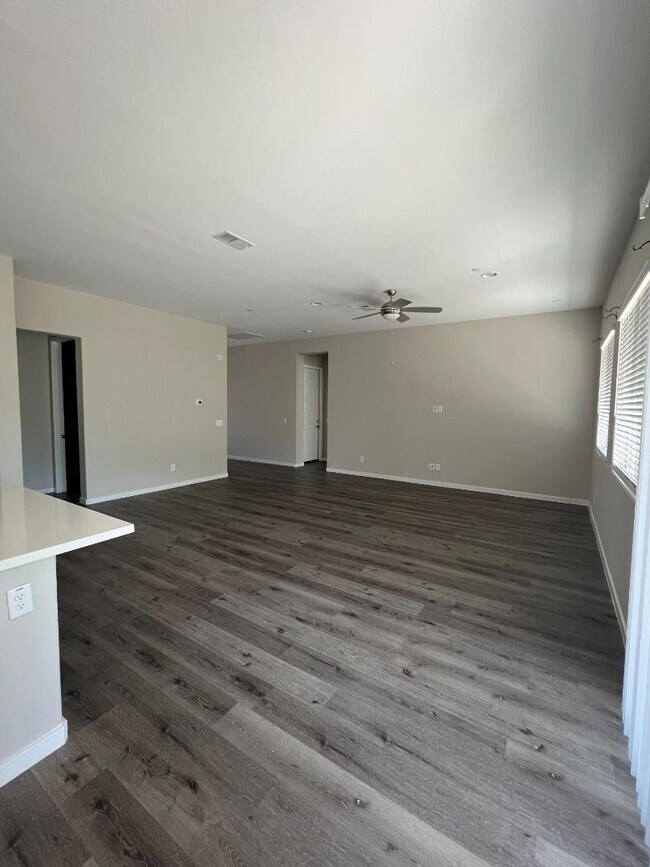 Foto del edificio - 37029 N Conestoga Trail