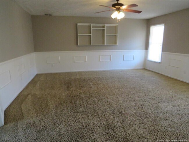 Foto del edificio - 5660 Bauer St