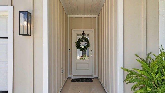 Foto del edificio - 33 Spoonbill Rd
