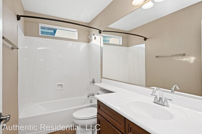 Foto del edificio - 3 br, 2.5 bath House - 4311 E Carla Vista Dr