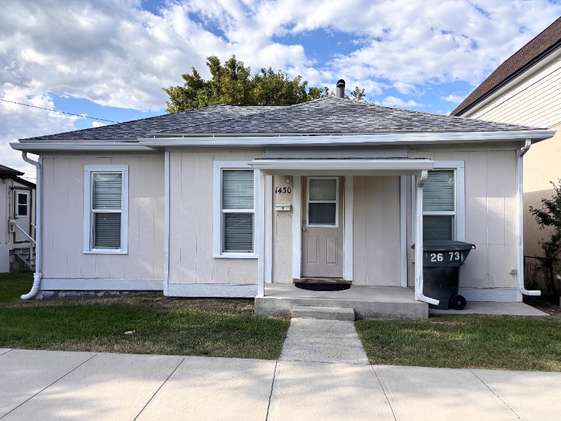 Foto principal - 1430 E Lyndale Ave