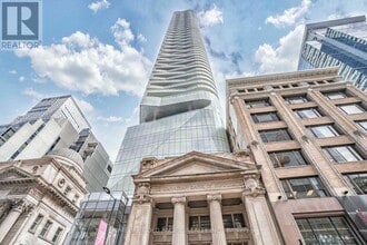 Building Photo - 197 Yonge St