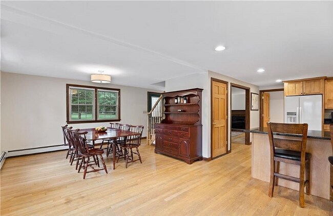 Foto del edificio - 120 Stollman Rd