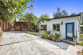 Building Photo - 4935 1/2 Glacier Dr