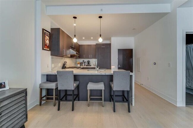 Foto del edificio - 1400 Hudson St